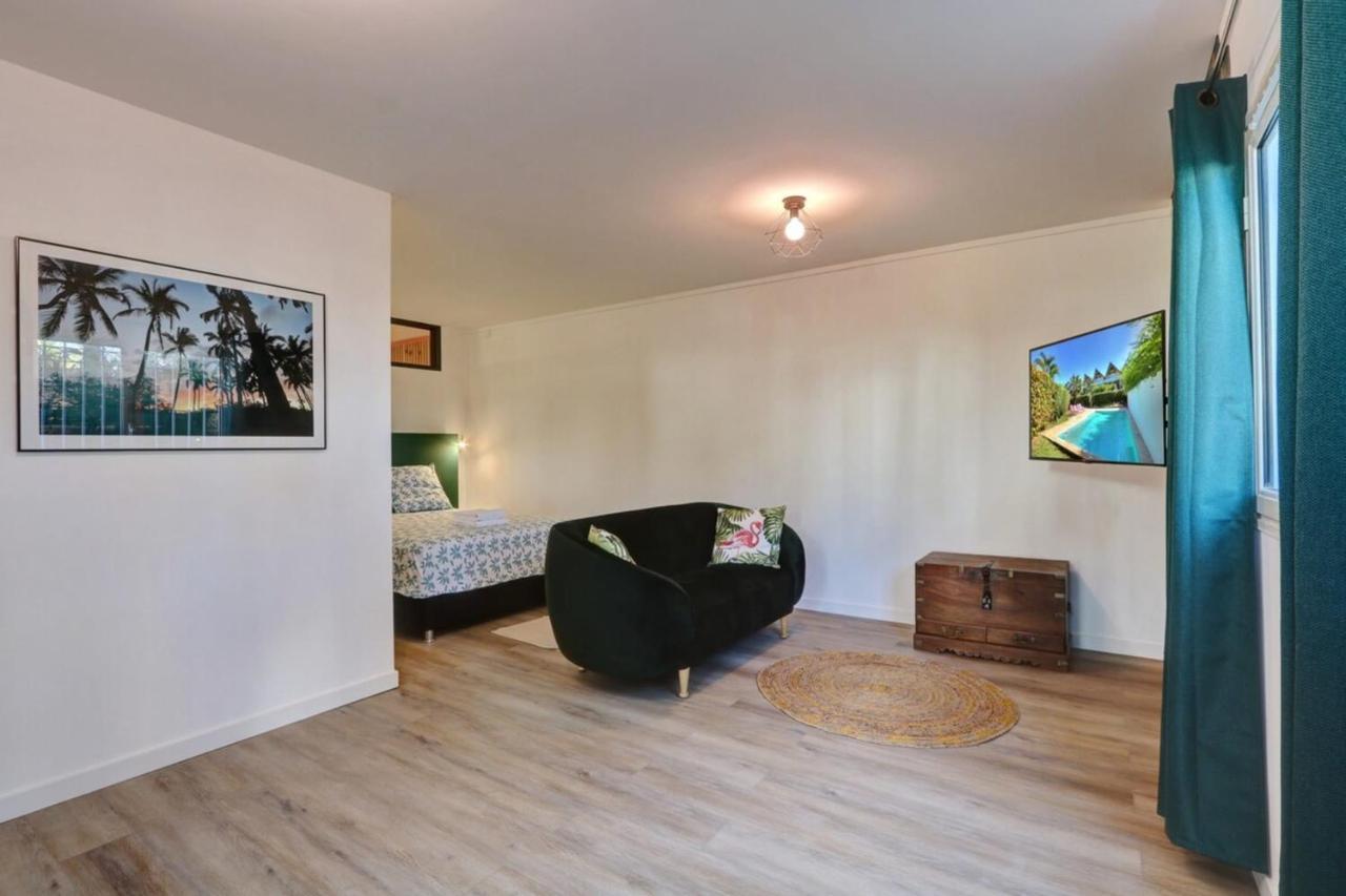 Вилла Fleur De Palmier - Appt T4 Ла-Салин-ле-Бен Экстерьер фото